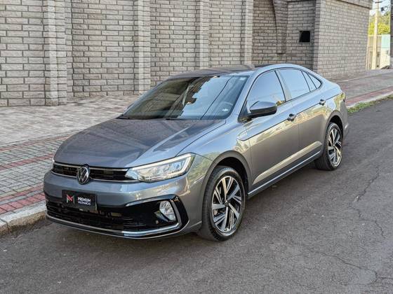 VOLKSWAGEN VIRTUS 1.0 200 TSI HIGHLINE AUTOMÁTICO